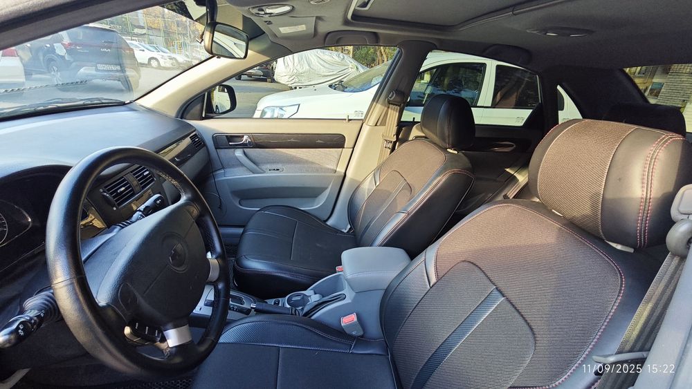 Chevrolet gentra 3 позиция, с люком, эконамайзер, иммобилайзер, 2024