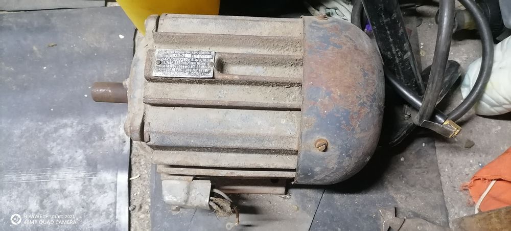 Электродвигатель