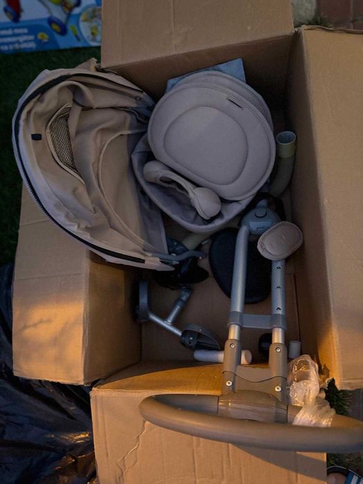 Tricicleta Coccolle Modi culoare bej-gri