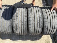 Гуми MOMO 235/35R19 - летни