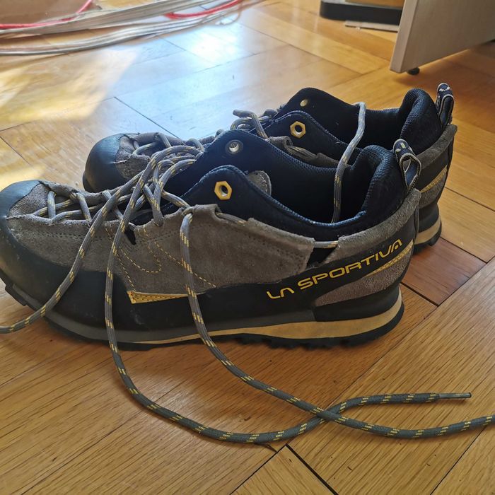 La sportiva N43,5 - туристически обувки