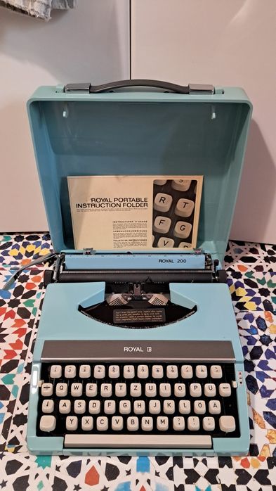 Mașină de scris ROYAL