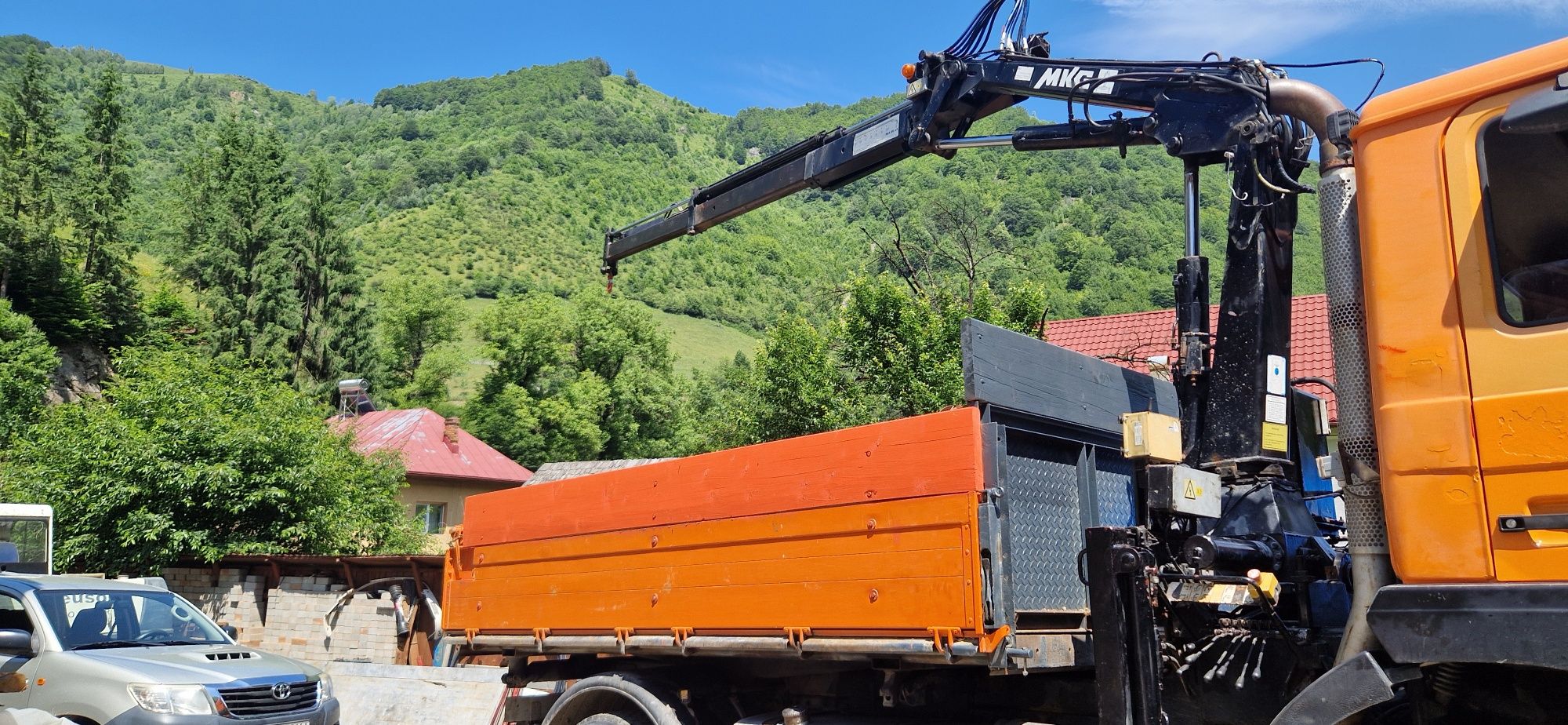 Vand macara MGK cu radio telecomanda