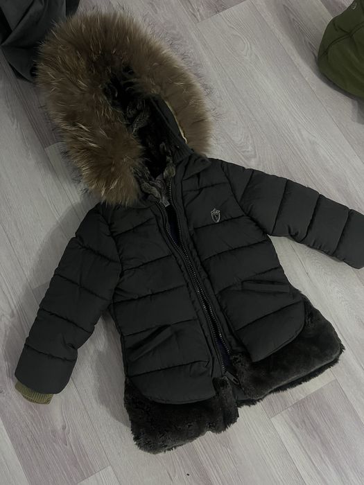 Продам куртку на мальчика зима
