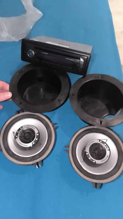 cd player Auto Blaupunkt si boxe Pioneer