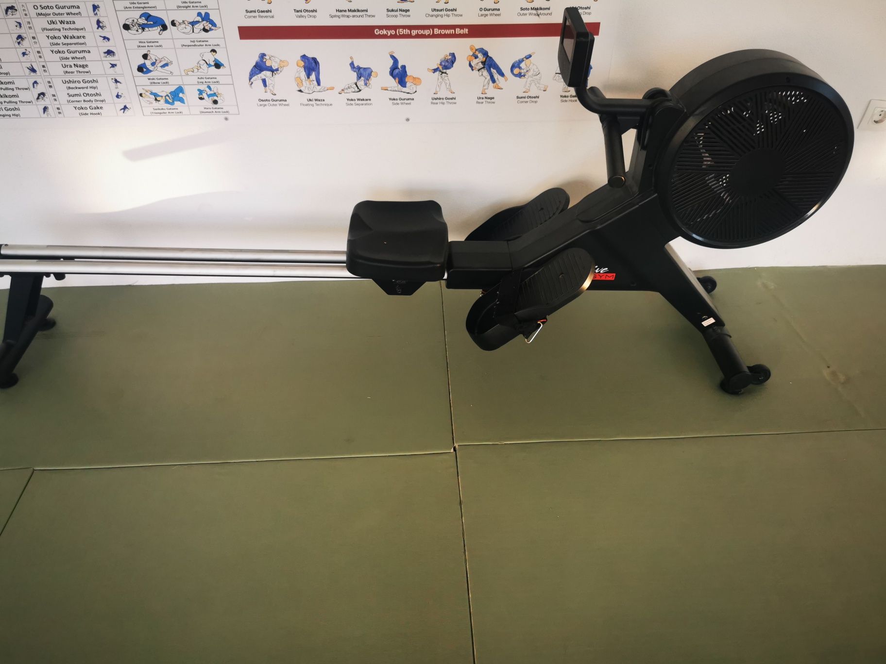 Гребен тренажор Active GYM