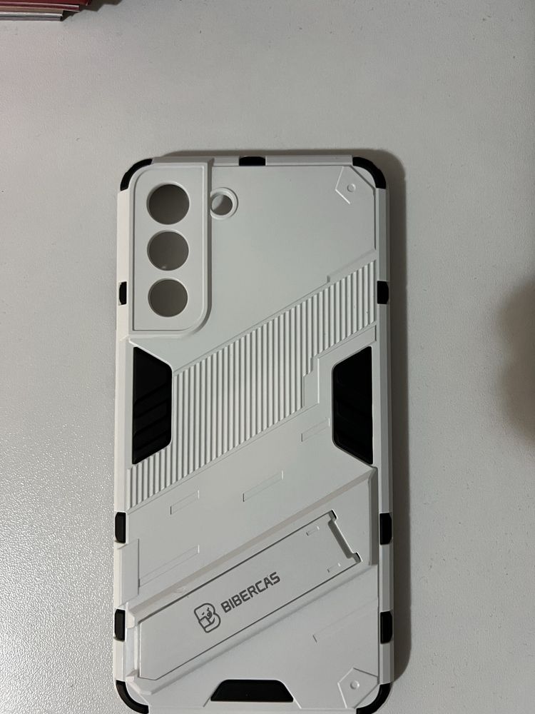 Калъфи Spigen,OTTERBOX за Samsung S21 FE