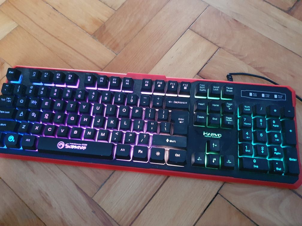 Tastatura Scorpion