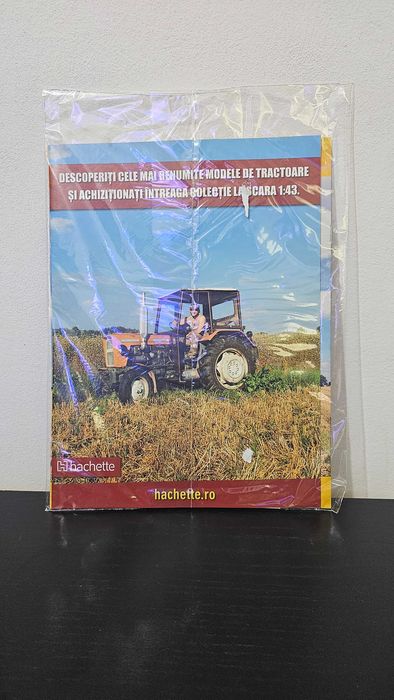 Tractor UTB-650 macheta / UTB 650 1:43 model