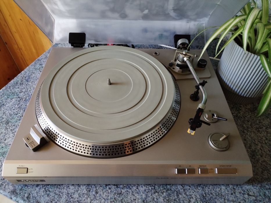 Vând Full Drive pick-up SONY