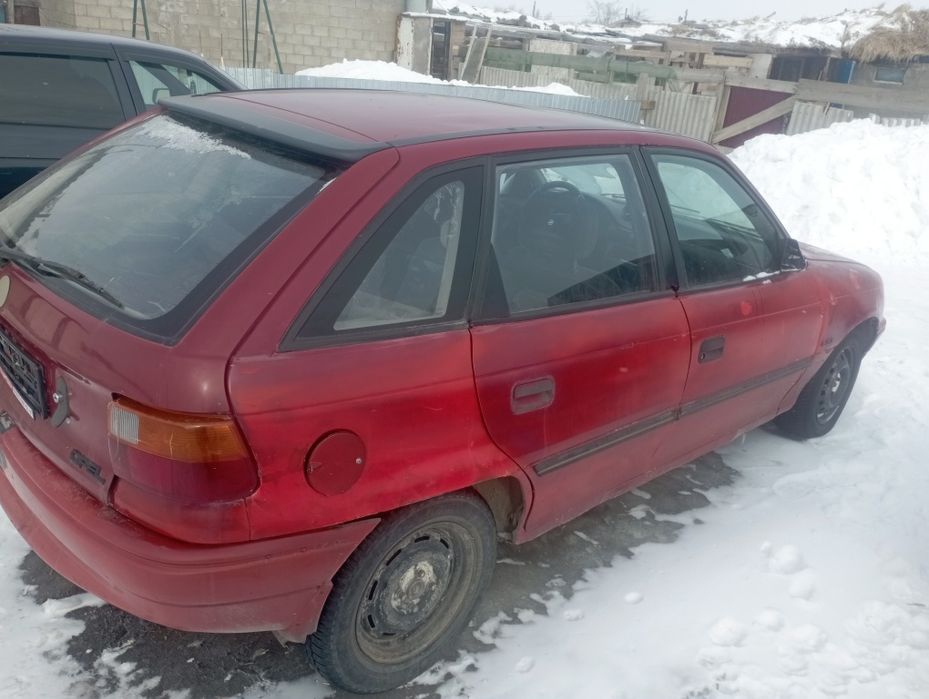 Продам автомобиль опель Астра Ф