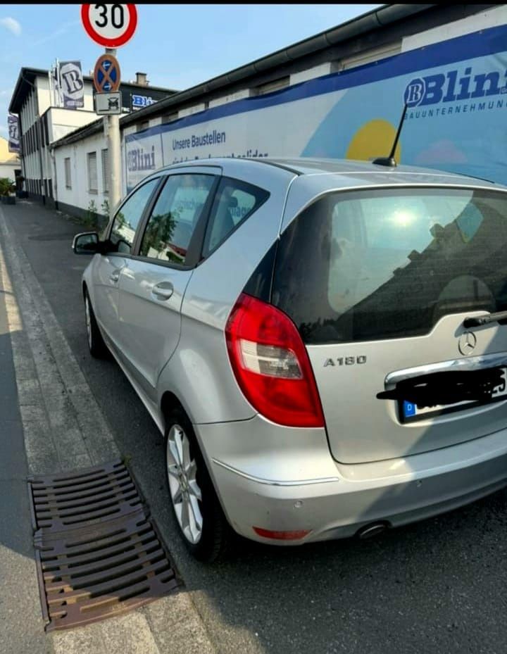 Mercedes Benz A Clasa Park asist. Automat Defect  Navi