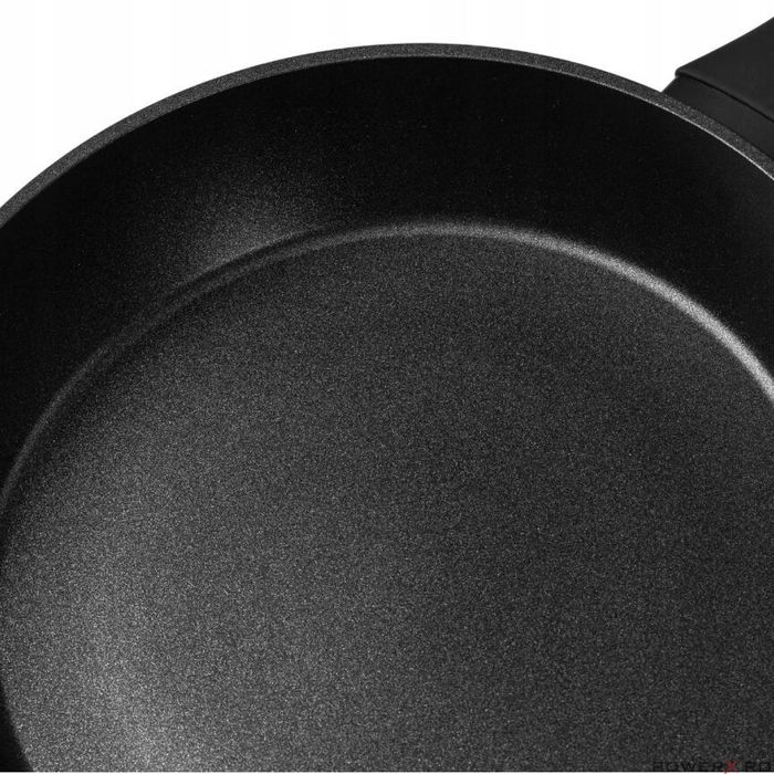 Tigaie din aluminiu forjat, 22 cm, cu invelis antiaderent, maner