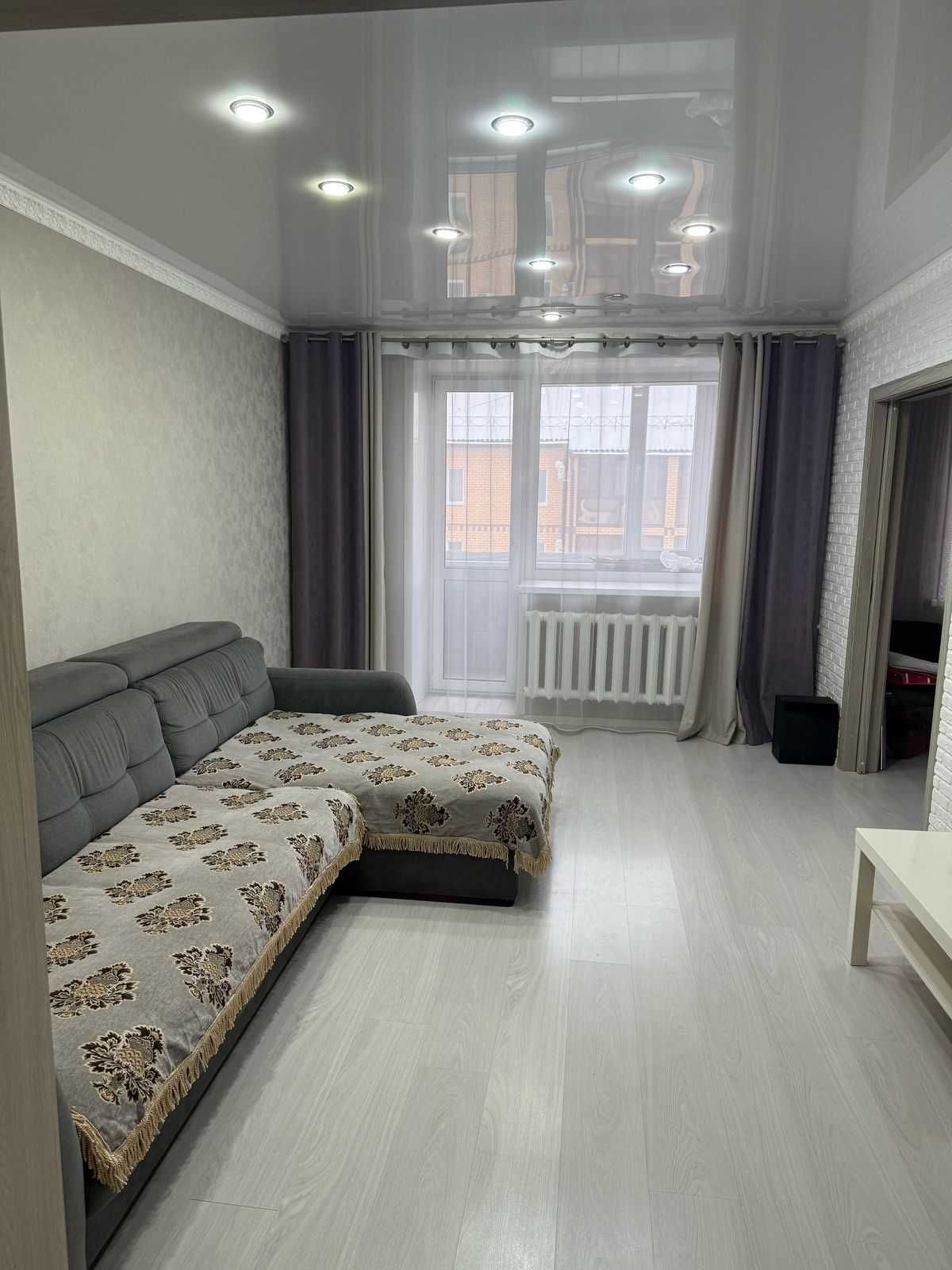 Продается 3-комн.квртира в районе 8 школы