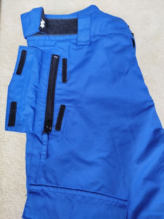 ски, сноуборд панталони от 134 до 152см.