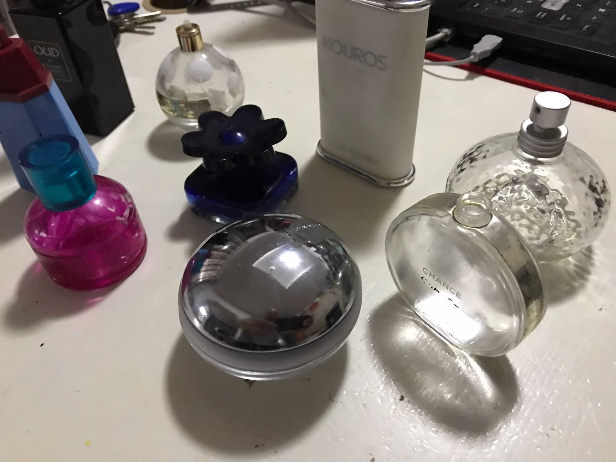 Sticle sticlute de parfum  goale YSL, Cacharel, Polo, Chanel