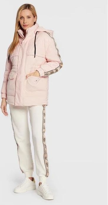 Guess зимно яке в розово