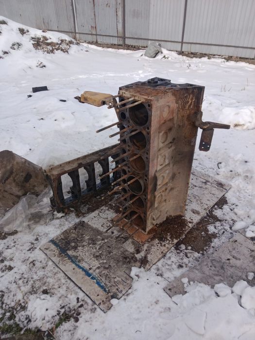 Блок на погрузчик 3 кубовый