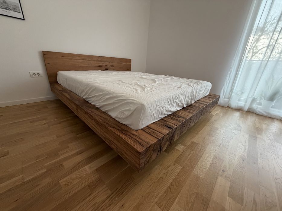 Vand Floating Bed din busteni stejar Urban Woods