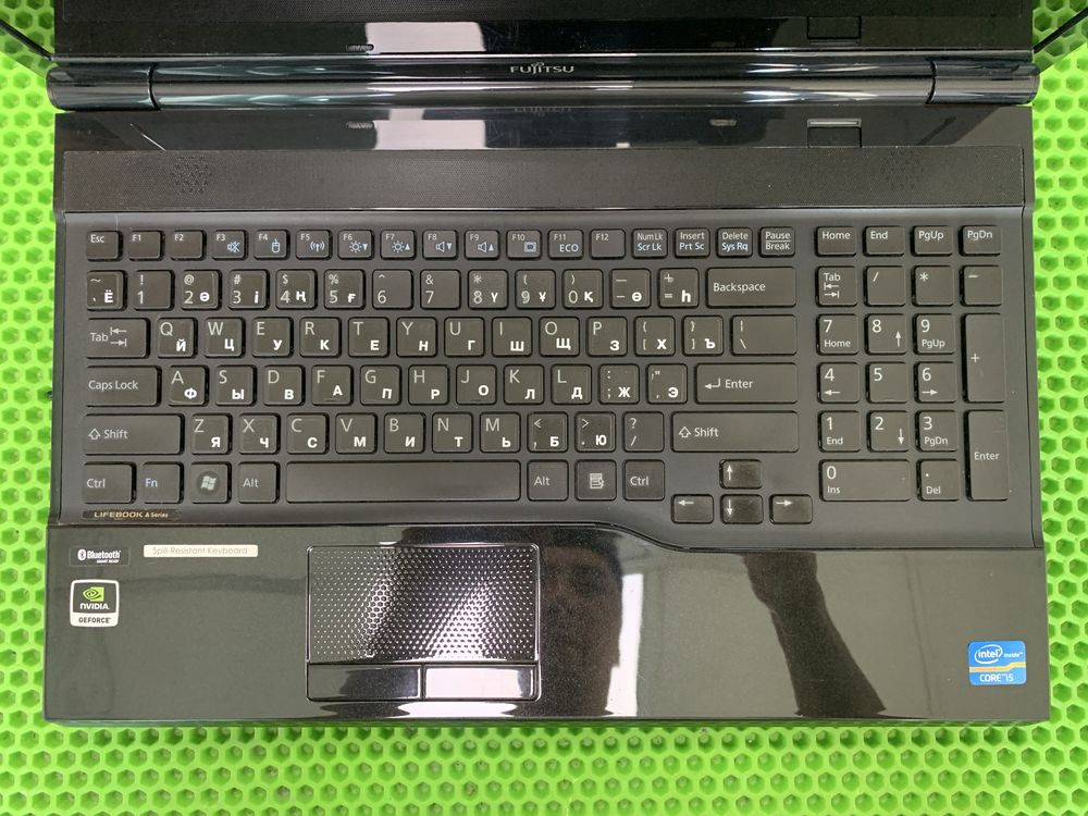 Ноутбук Fujitsu core i5. Ssd.