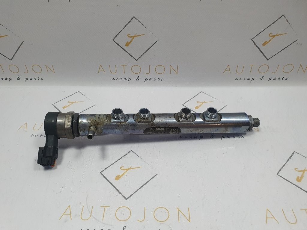 Rampa injectoare  JAGUAR XF CC9_, X250 2008 - 2015 3.0 D 306DT, AJV6D BOSCH  0 281 006 017 9X2Q9D280EA, 0445216028