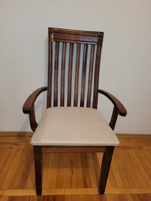 Продам стулья в отличном состоянии