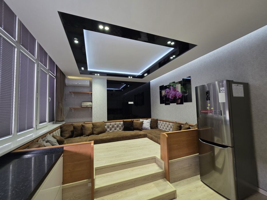 Яккасарайский район улица Шота Руставели автосалон MYWAY  151 квадрат