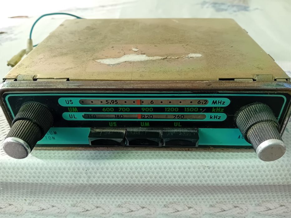 Vând radio Predeal  2