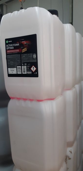 Продам канистры 20 литровые