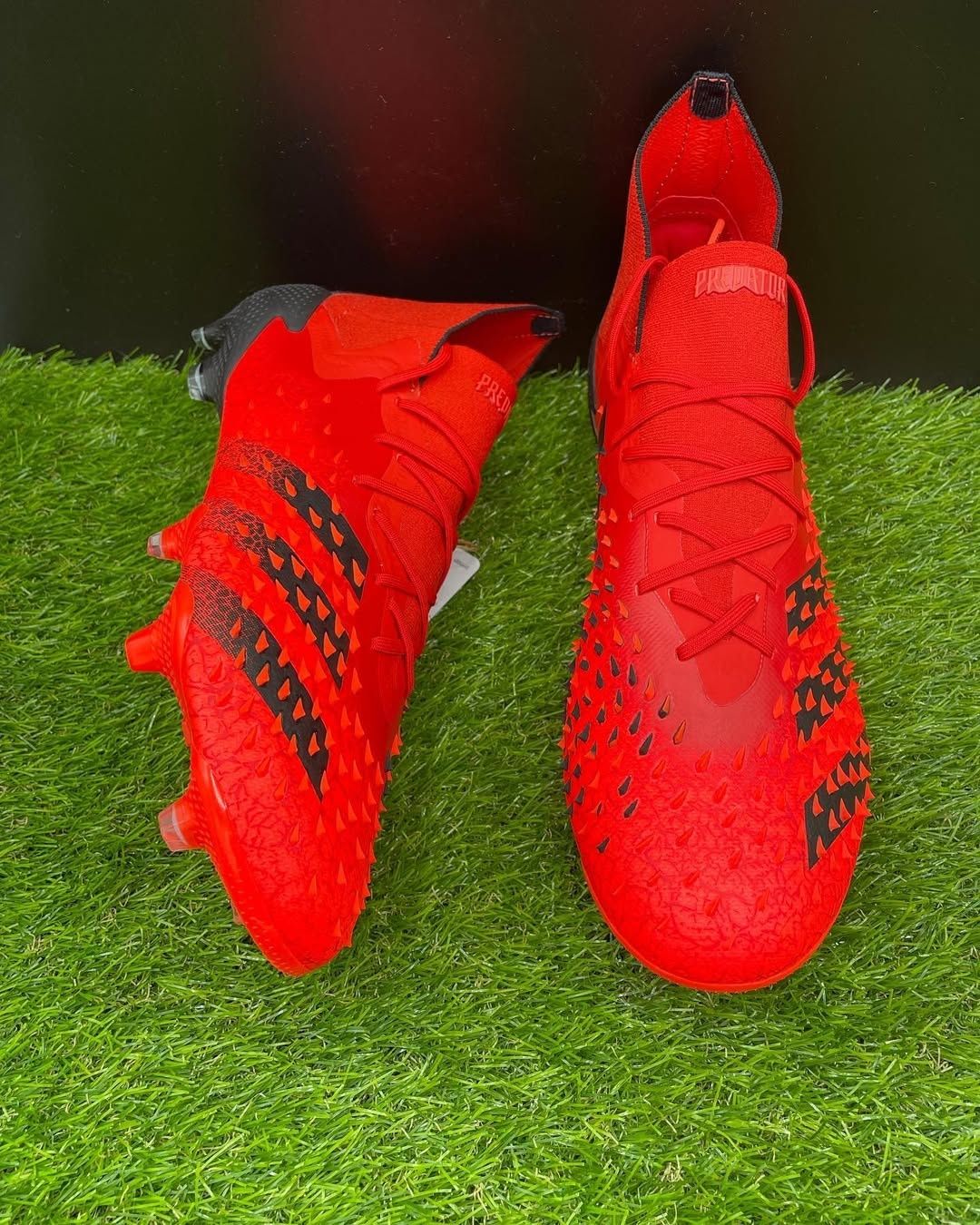 Ghete de fotbal adidas PREDATOR FREAK .1 FG