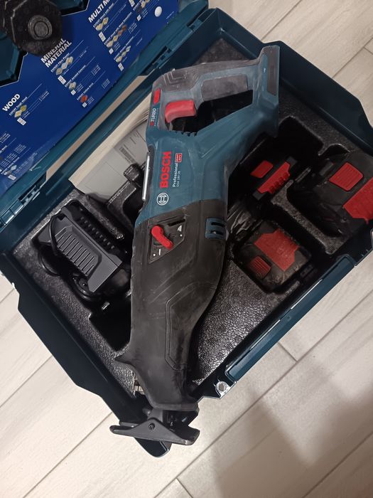 Bosch Fierăstrău electric tip sabie