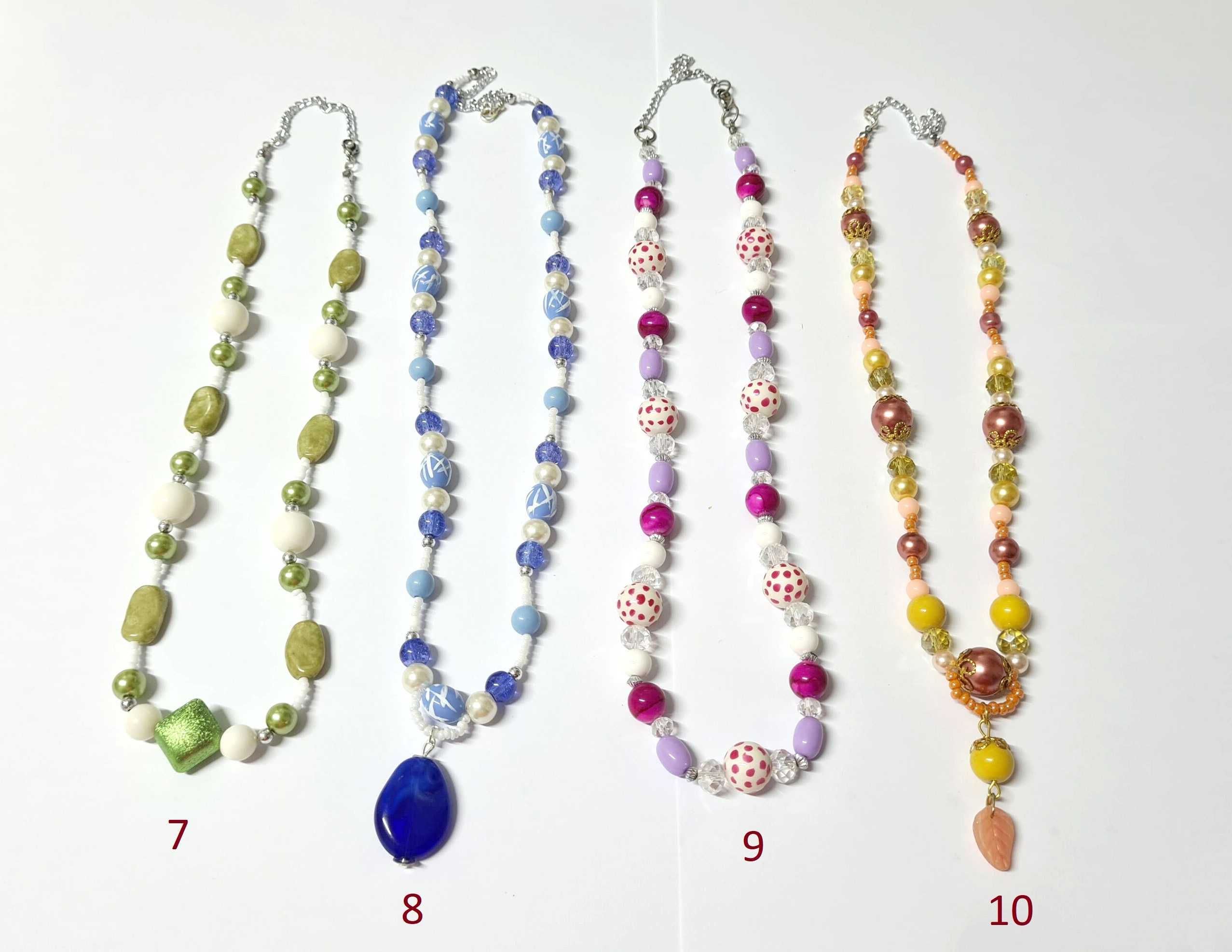 Reducere! 10 Coliere handmade diverse culori si modele, din margele