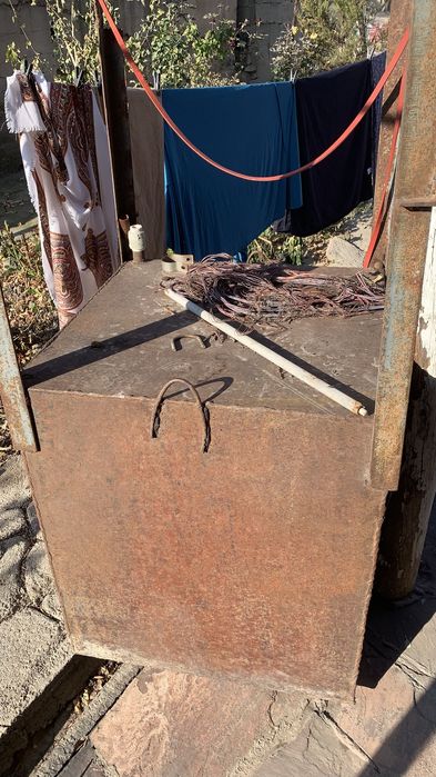 Продам емкость 200 литров