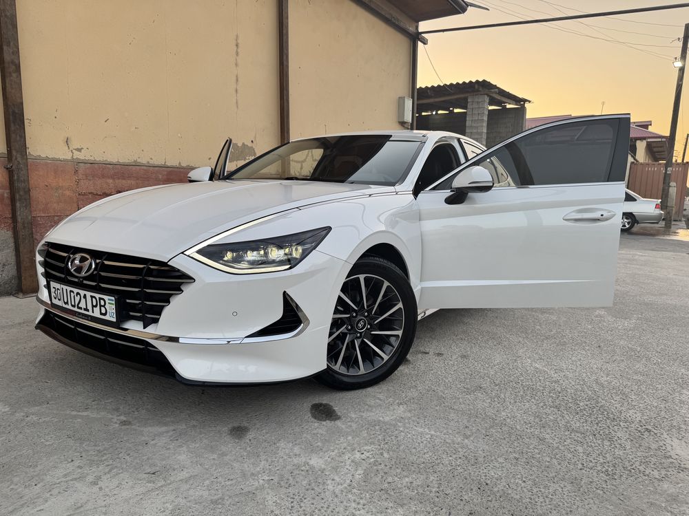 hyundai Sonata travel sotiladi