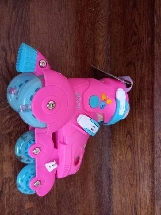 Set role, casca, protectii . 26-29 30-33. Diverse culori. NOI!