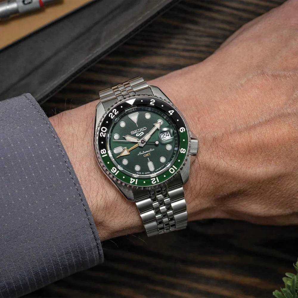 Seiko 5 Diver GMT Green SSK035