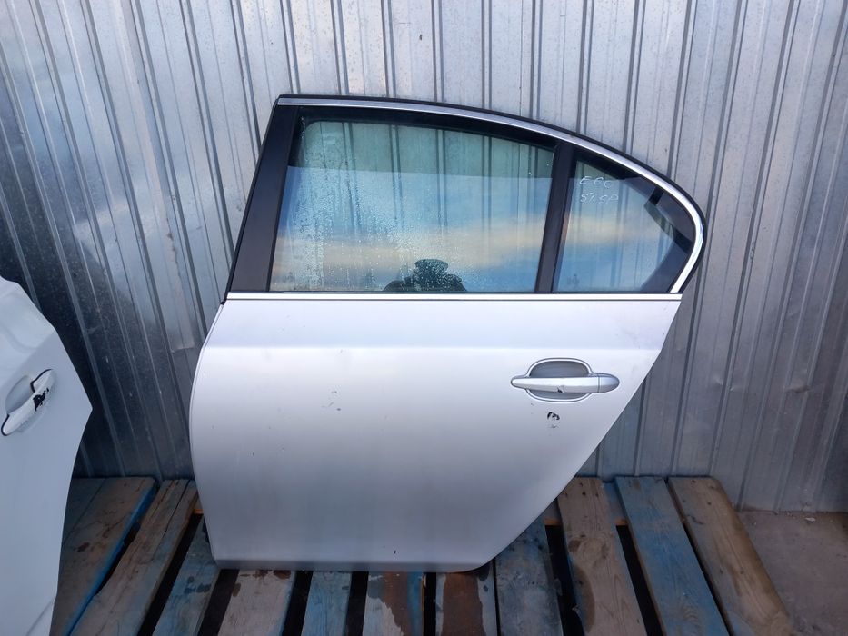Usa stanga spate BMW e60 Seria 5 2006