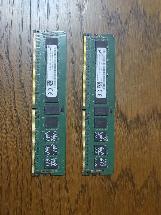Vând ram DDR 4 ECC