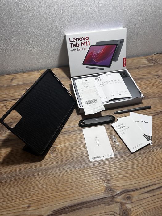 Lenovo Tab M11 with Tab Pen