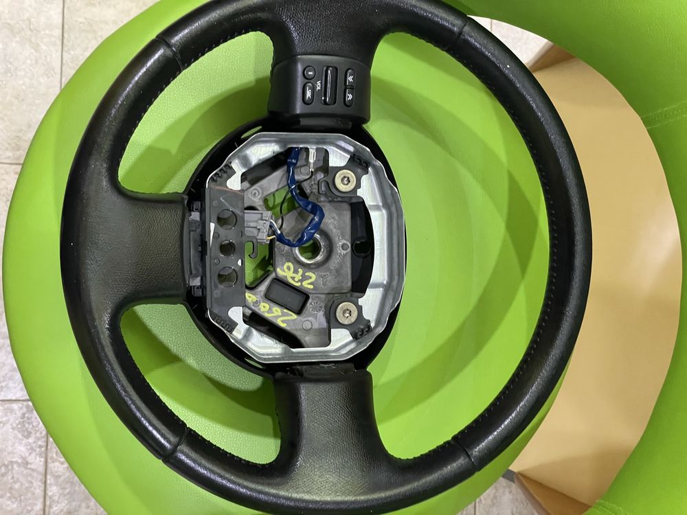 Мултиволан с airbag за Nissan Micra K12