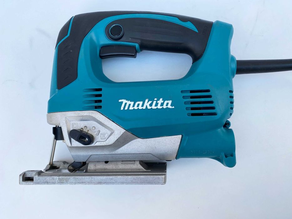 Makita JV0600 - Прободен трион 650W