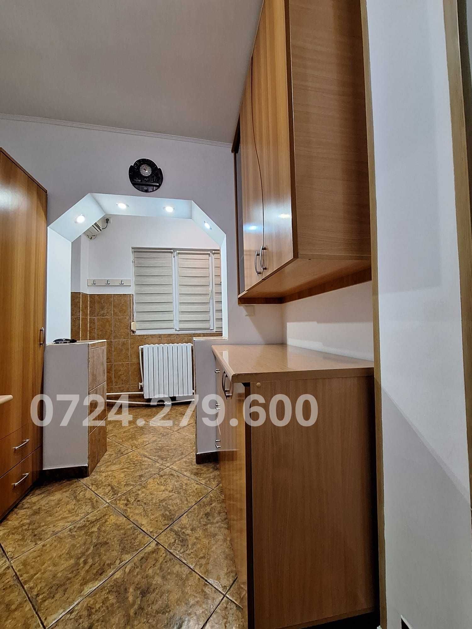 Apartament 2 camere, decomandat, zona Neptun