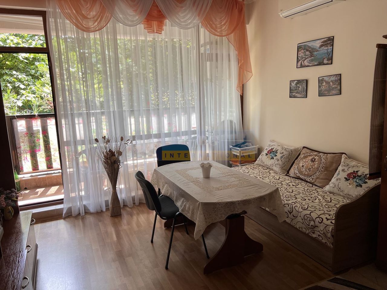 Продава се Двустаен апартамент в Черноморец - 62 кв.м за 1396 €/кв.м - Снимка #6