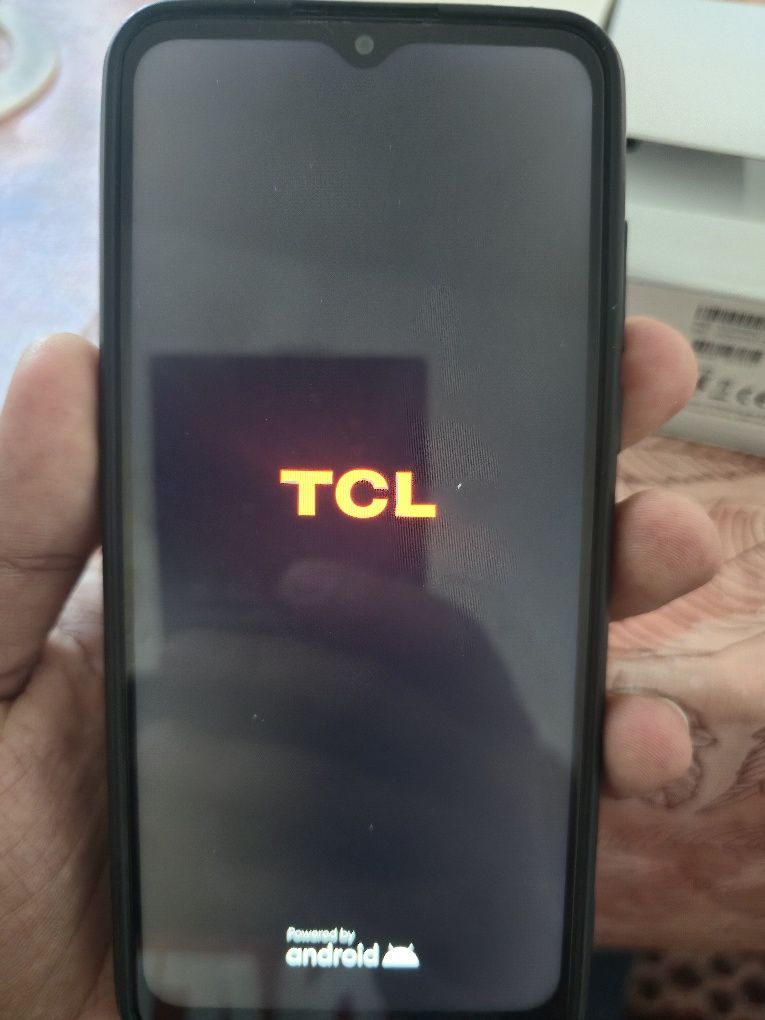 TCL 30se като нов