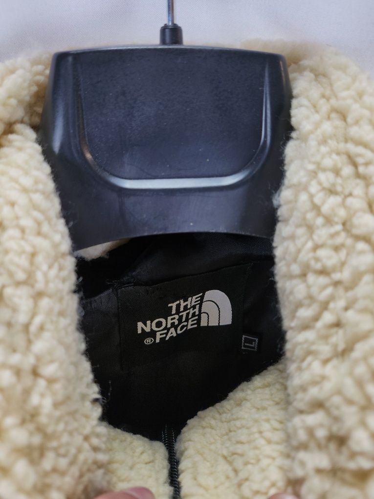 The North Face елек