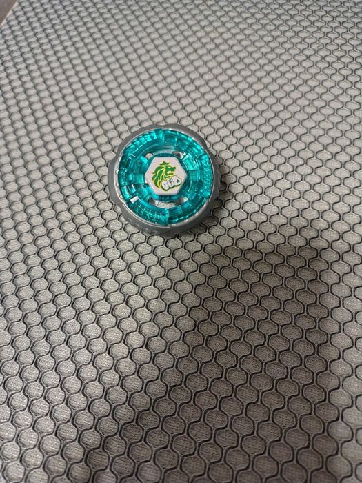 Beyblade Rock Leone