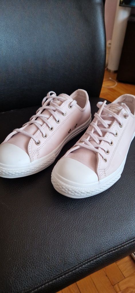 Дамски кецове Converse