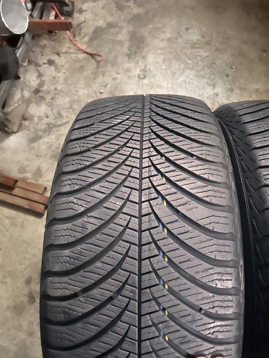 2бр 225/50/17 Goodyear