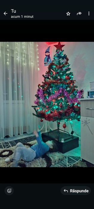 Brad artificial de Craciun Kring