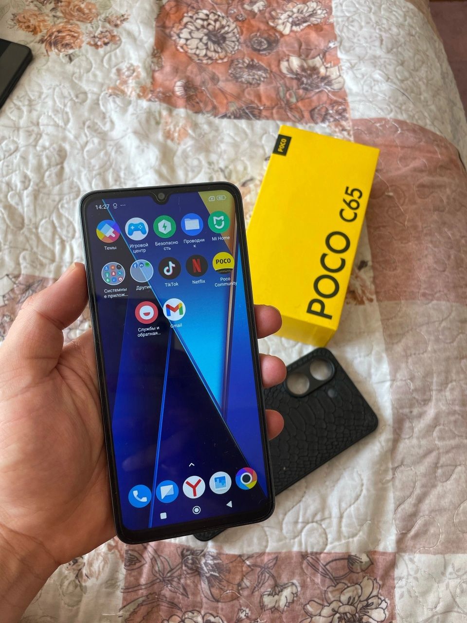 Poco C65 12/256gb
